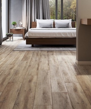 Где использовать керамическую плитку под дерево?